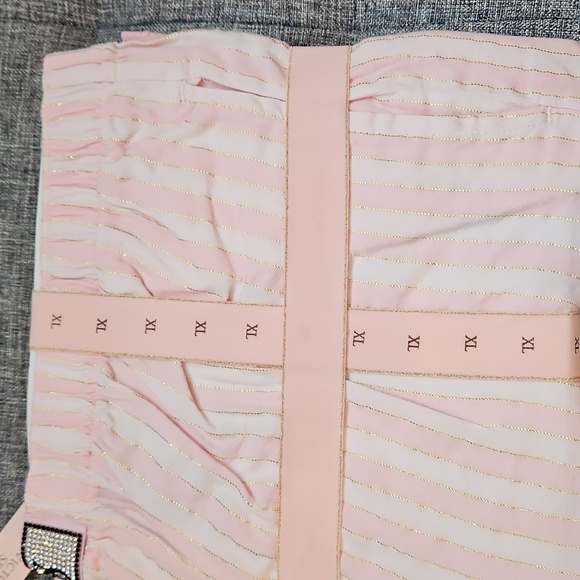 Victoria's Secret Flannel Short Tee-Jama Set, Pink, XL Valentine's Day - Picture 2 of 4